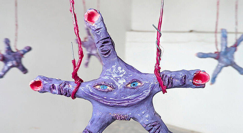 Photo d'une oeuvre d'art exposée pendant l'exposition Cœurs Queen Size à Pantin